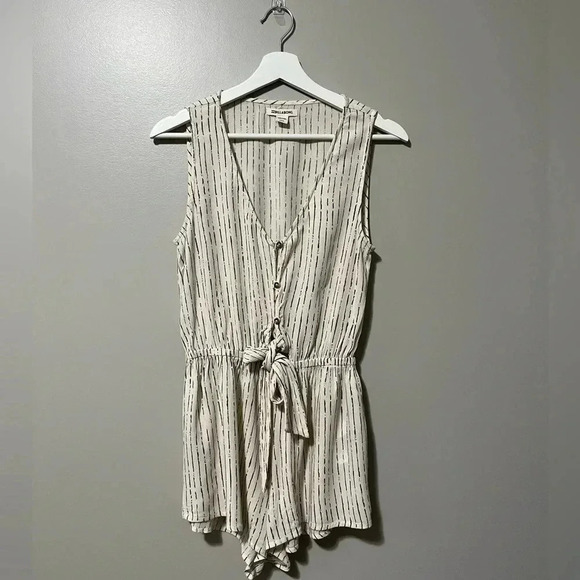 Billabong Summer Solstice Printed Shorts Romper - Picture 5 of 13